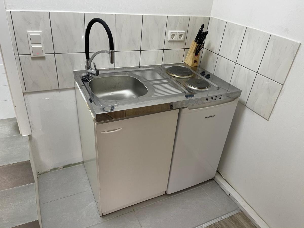 Hotel Op De Eck Niederkassel Ngoại thất bức ảnh